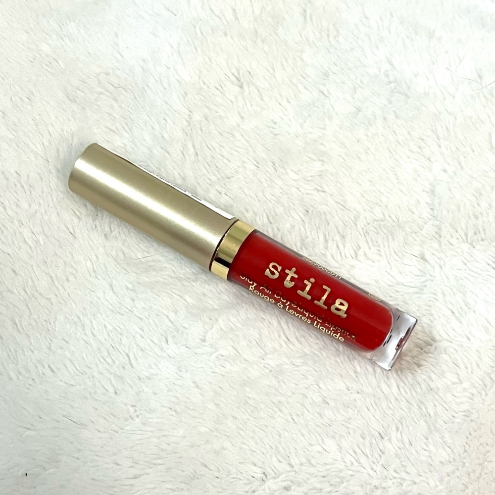 🍉 Mini Stila Stay All Day Liquid Lipstick in Beso